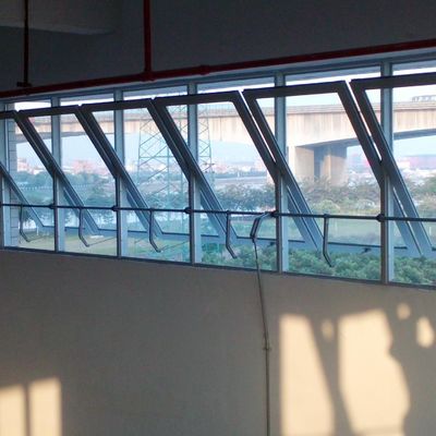 Frame jendela geser atas kaca yang digantung jendela aluminium yang terbuka ke dalam