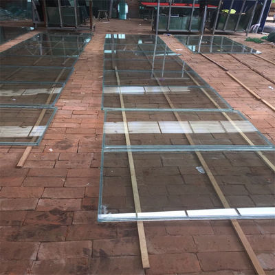 Keamanan Rumah Kaca Isolasi Panas 5mm Ketebalan Kaca Perlindungan UV